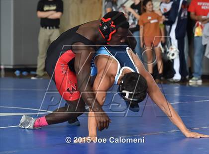 Thumbnail 3 in San Antonio Lee Invitational photogallery.