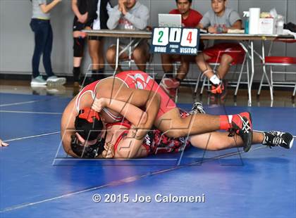 Thumbnail 3 in San Antonio Lee Invitational photogallery.