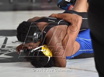 Thumbnail 1 in San Antonio Lee Invitational photogallery.