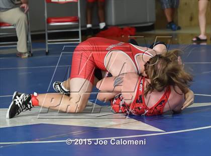 Thumbnail 2 in San Antonio Lee Invitational photogallery.