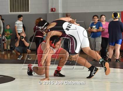 Thumbnail 1 in San Antonio Lee Invitational photogallery.