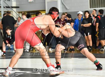 Thumbnail 3 in San Antonio Lee Invitational photogallery.