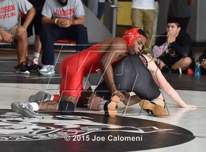 Thumbnail 1 in San Antonio Lee Invitational photogallery.