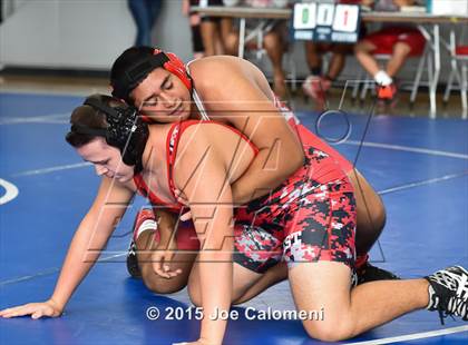 Thumbnail 1 in San Antonio Lee Invitational photogallery.