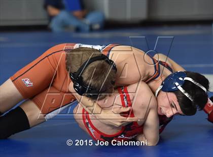Thumbnail 3 in San Antonio Lee Invitational photogallery.