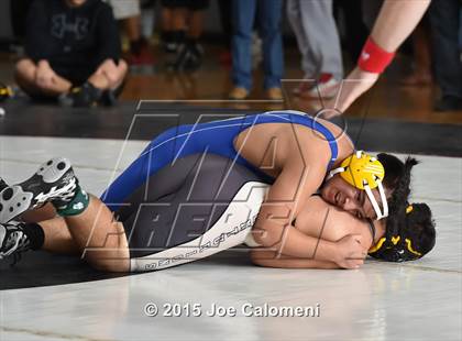 Thumbnail 1 in San Antonio Lee Invitational photogallery.