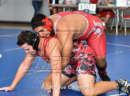 Thumbnail 2 in San Antonio Lee Invitational photogallery.