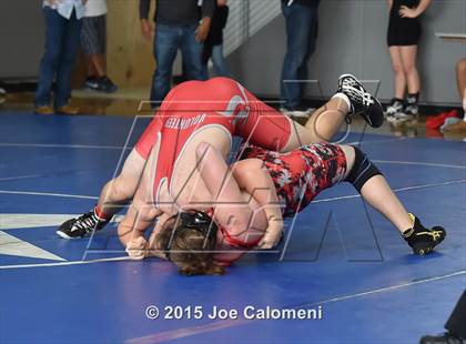Thumbnail 3 in San Antonio Lee Invitational photogallery.