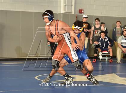 Thumbnail 2 in San Antonio Lee Invitational photogallery.
