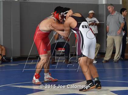 Thumbnail 3 in San Antonio Lee Invitational photogallery.