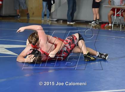 Thumbnail 2 in San Antonio Lee Invitational photogallery.