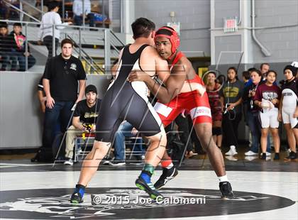 Thumbnail 3 in San Antonio Lee Invitational photogallery.