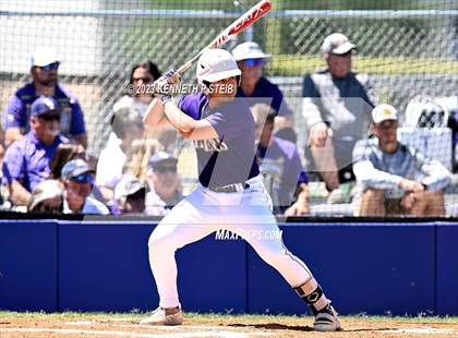 Thumbnail 3 in Thibodaux vs. South Terrebonne (LHSAA Division I Non-Select Bi-District) photogallery.