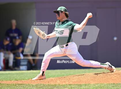 Thumbnail 3 in Thibodaux vs. South Terrebonne (LHSAA Division I Non-Select Bi-District) photogallery.