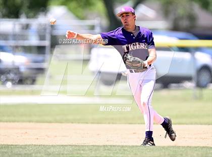 Thumbnail 1 in Thibodaux vs. South Terrebonne (LHSAA Division I Non-Select Bi-District) photogallery.