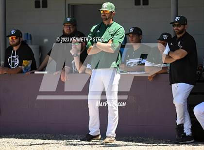 Thumbnail 3 in Thibodaux vs. South Terrebonne (LHSAA Division I Non-Select Bi-District) photogallery.