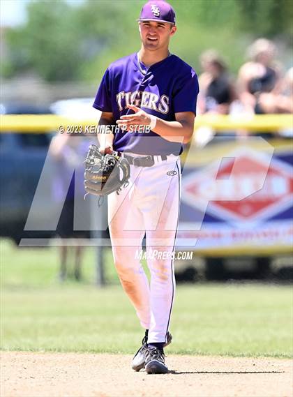 Thumbnail 3 in Thibodaux vs. South Terrebonne (LHSAA Division I Non-Select Bi-District) photogallery.