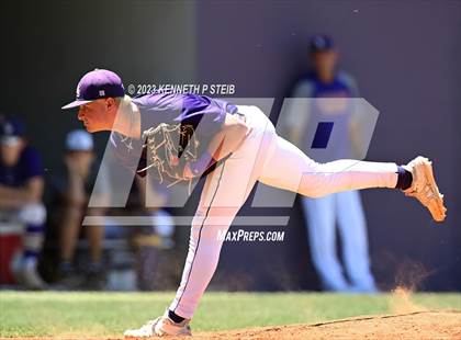 Thumbnail 2 in Thibodaux vs. South Terrebonne (LHSAA Division I Non-Select Bi-District) photogallery.