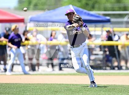 Thumbnail 2 in Thibodaux vs. South Terrebonne (LHSAA Division I Non-Select Bi-District) photogallery.