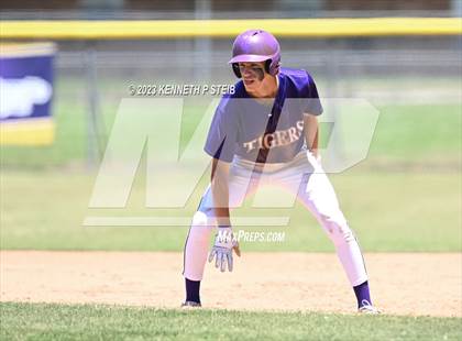 Thumbnail 2 in Thibodaux vs. South Terrebonne (LHSAA Division I Non-Select Bi-District) photogallery.