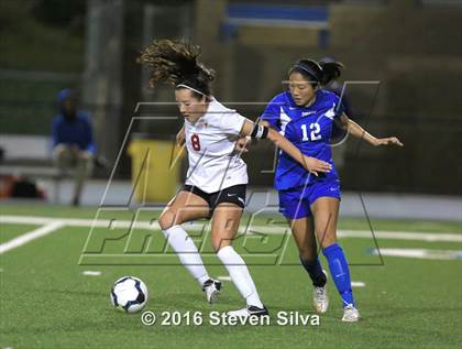 Thumbnail 2 in Rancho Bernardo vs. Torrey Pines (CIF SDS Open Division Final) photogallery.