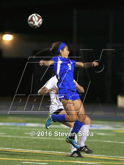 Thumbnail 3 in Rancho Bernardo vs. Torrey Pines (CIF SDS Open Division Final) photogallery.