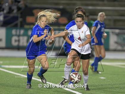Thumbnail 1 in Rancho Bernardo vs. Torrey Pines (CIF SDS Open Division Final) photogallery.