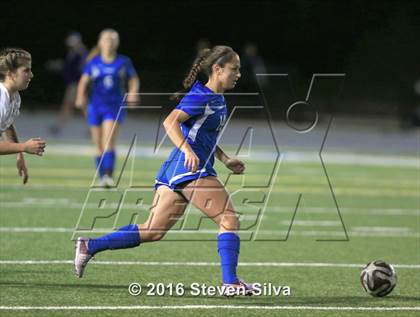 Thumbnail 3 in Rancho Bernardo vs. Torrey Pines (CIF SDS Open Division Final) photogallery.