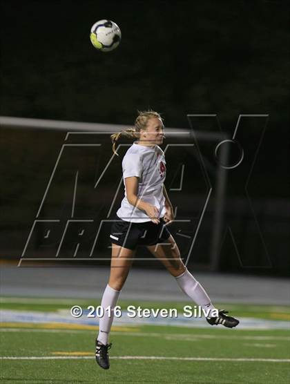 Thumbnail 3 in Rancho Bernardo vs. Torrey Pines (CIF SDS Open Division Final) photogallery.