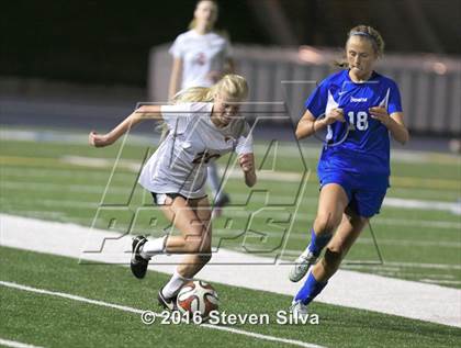 Thumbnail 3 in Rancho Bernardo vs. Torrey Pines (CIF SDS Open Division Final) photogallery.