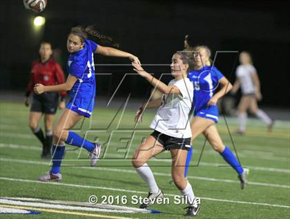 Thumbnail 3 in Rancho Bernardo vs. Torrey Pines (CIF SDS Open Division Final) photogallery.