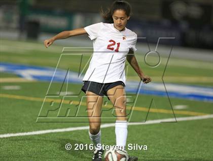 Thumbnail 1 in Rancho Bernardo vs. Torrey Pines (CIF SDS Open Division Final) photogallery.