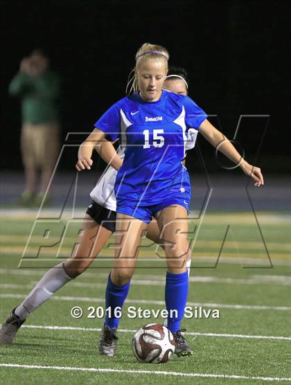 Thumbnail 1 in Rancho Bernardo vs. Torrey Pines (CIF SDS Open Division Final) photogallery.