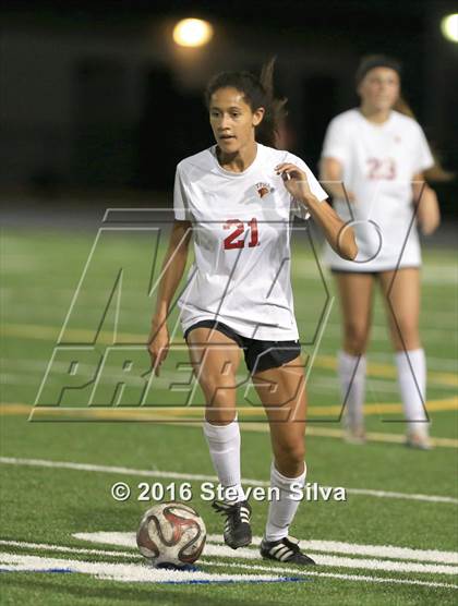Thumbnail 3 in Rancho Bernardo vs. Torrey Pines (CIF SDS Open Division Final) photogallery.