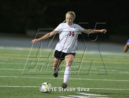 Thumbnail 3 in Rancho Bernardo vs. Torrey Pines (CIF SDS Open Division Final) photogallery.