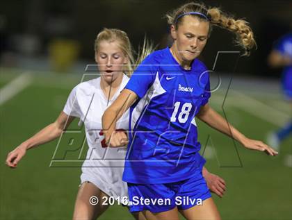 Thumbnail 2 in Rancho Bernardo vs. Torrey Pines (CIF SDS Open Division Final) photogallery.