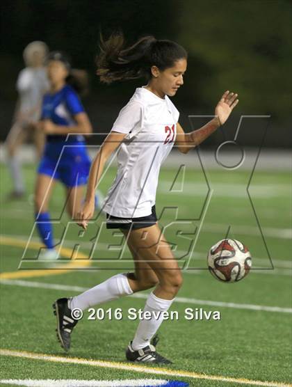 Thumbnail 1 in Rancho Bernardo vs. Torrey Pines (CIF SDS Open Division Final) photogallery.
