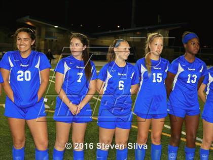 Thumbnail 3 in Rancho Bernardo vs. Torrey Pines (CIF SDS Open Division Final) photogallery.