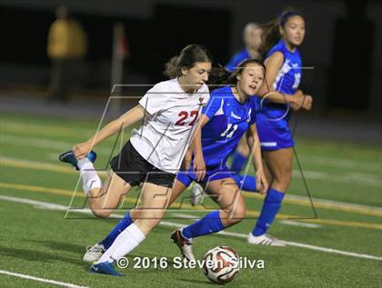 Thumbnail 1 in Rancho Bernardo vs. Torrey Pines (CIF SDS Open Division Final) photogallery.