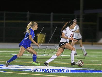 Thumbnail 1 in Rancho Bernardo vs. Torrey Pines (CIF SDS Open Division Final) photogallery.
