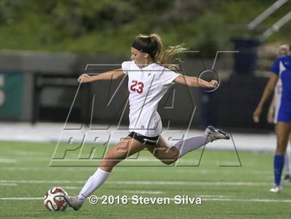 Thumbnail 1 in Rancho Bernardo vs. Torrey Pines (CIF SDS Open Division Final) photogallery.