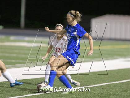 Thumbnail 3 in Rancho Bernardo vs. Torrey Pines (CIF SDS Open Division Final) photogallery.