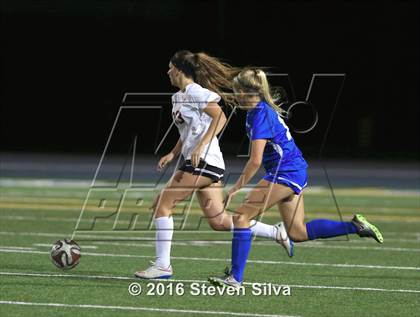 Thumbnail 3 in Rancho Bernardo vs. Torrey Pines (CIF SDS Open Division Final) photogallery.
