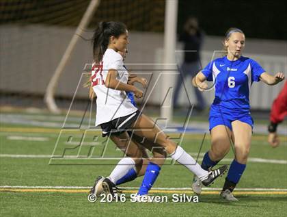 Thumbnail 3 in Rancho Bernardo vs. Torrey Pines (CIF SDS Open Division Final) photogallery.
