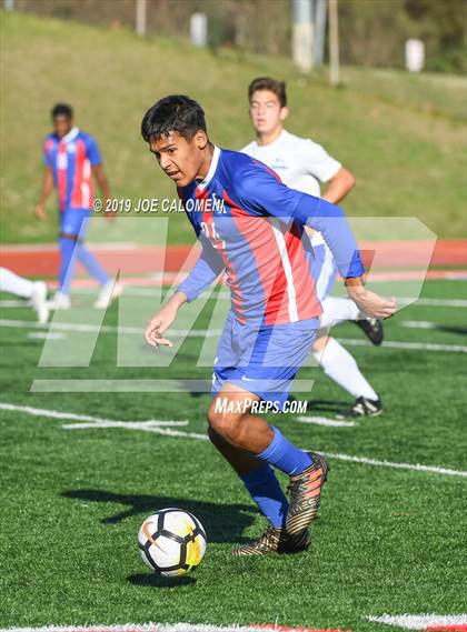 Thumbnail 1 in Sam Houston vs Channelview (Austin Lakes Elite Showcase) photogallery.