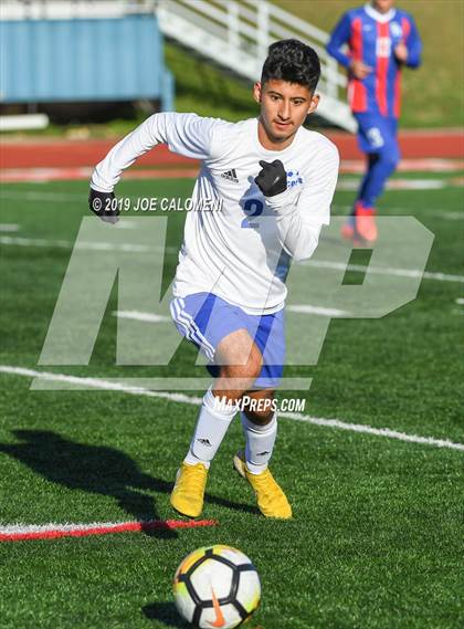Thumbnail 3 in Sam Houston vs Channelview (Austin Lakes Elite Showcase) photogallery.