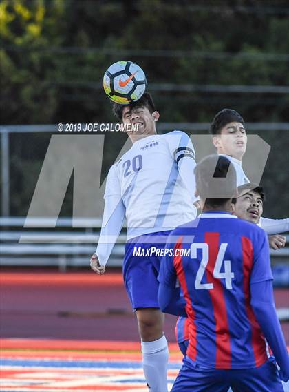 Thumbnail 1 in Sam Houston vs Channelview (Austin Lakes Elite Showcase) photogallery.