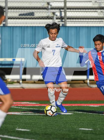 Thumbnail 3 in Sam Houston vs Channelview (Austin Lakes Elite Showcase) photogallery.