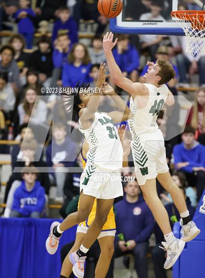 Thumbnail 3 in Carmel vs. Westfield photogallery.