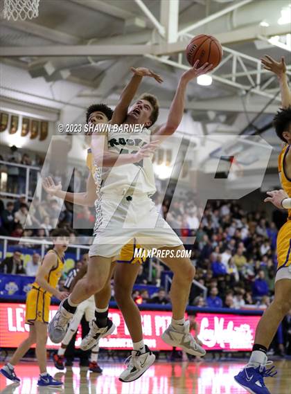 Thumbnail 3 in Carmel vs. Westfield photogallery.